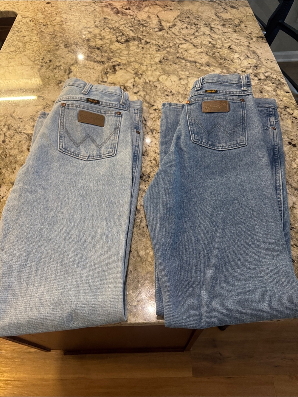 Wrangler Men Jeans Straight Light Blue and Medium Blue